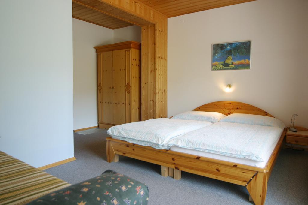 Gasthaus Pension Zur Nixe Steinbach am Attersee Szoba fotó