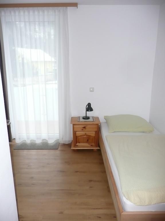 Gasthaus Pension Zur Nixe Steinbach am Attersee Szoba fotó